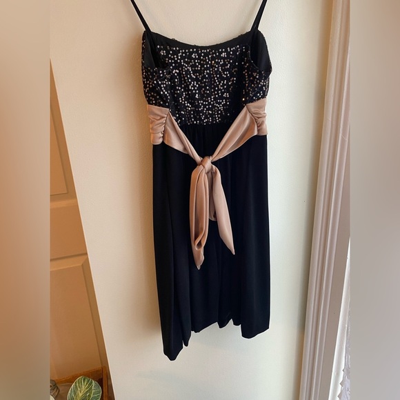 Black Sequin Babydoll Dress Formal Mini Size Medium 2000s Y2K Tie Waist Satin - Picture 4 of 7